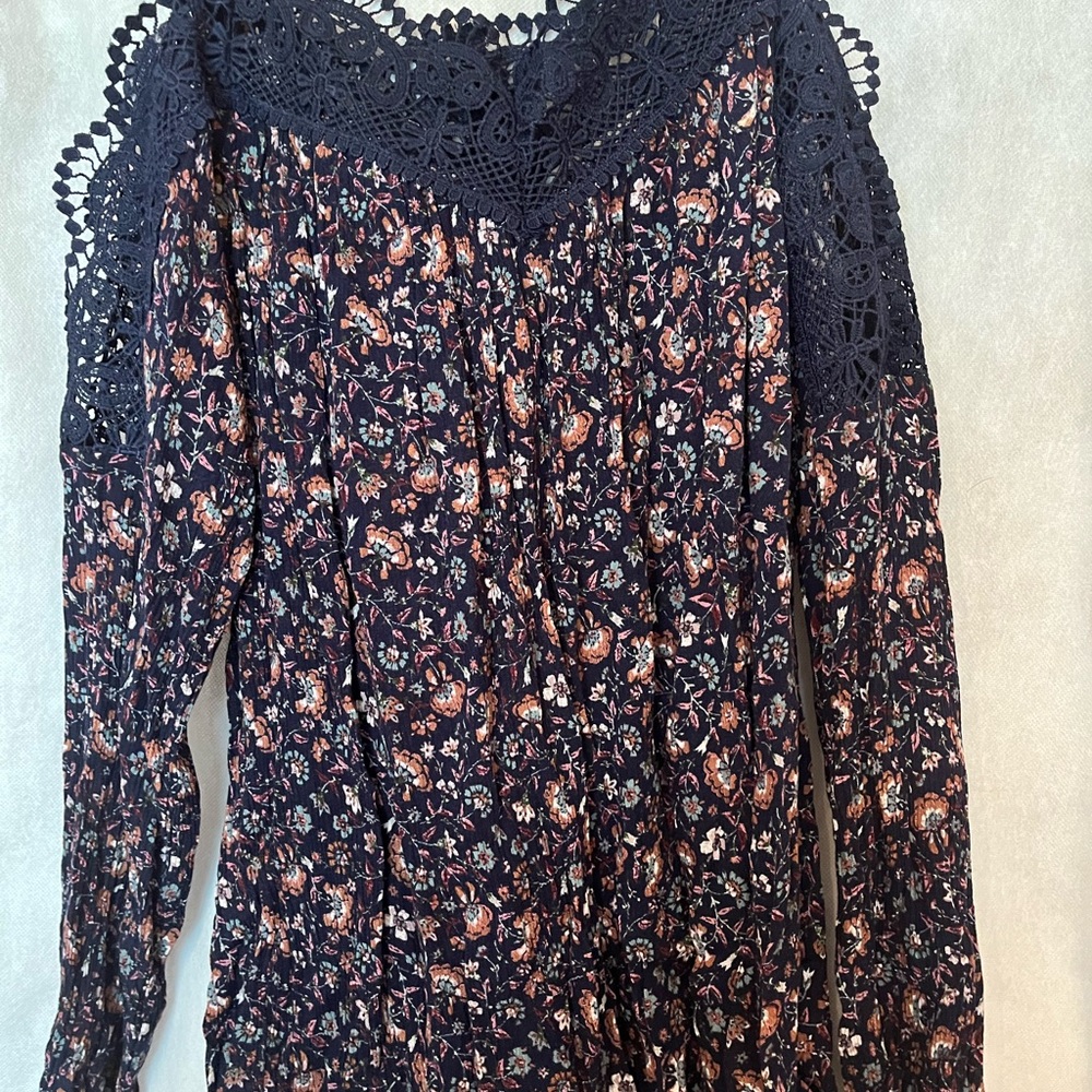 XL juniors blouse